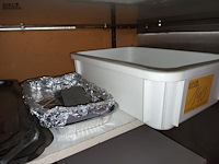 Lot 140 - bakvormen en plateau’s - afbeelding 4 van  4