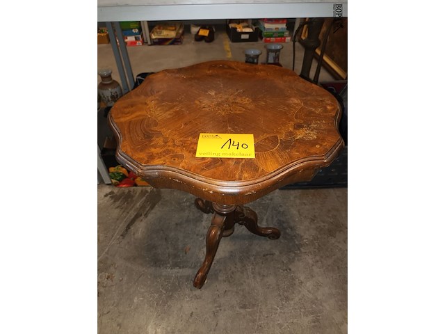 Lot 140 - bijzettafel - afbeelding 4 van  4