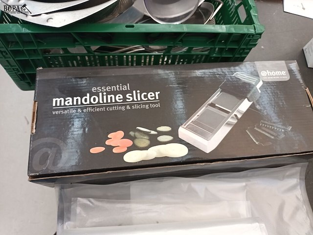 Lot 140 - mandoline en rasp - afbeelding 3 van  3