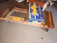 Lot 140 - meubeltransportkar en set - afbeelding 2 van  4