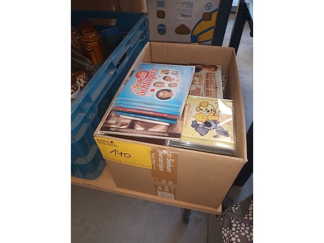 Lot 140 - muziek cd’s - afbeelding 1 van  4