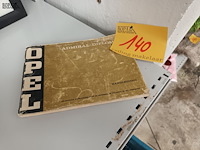 Lot 140 - opel handleiding - afbeelding 1 van  4