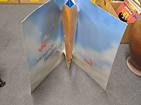 Lot 140 - reuze wenskaarten met box 'je gaat ons verlaten' - afbeelding 2 van  3