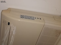 Lot 140 - rhoss opbouw airco/verwarming - afbeelding 2 van  3