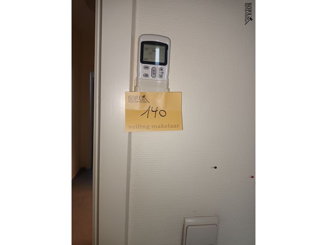 Lot 140 - rhoss opbouw airco/verwarming - afbeelding 3 van  3