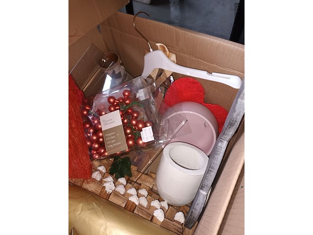 Lot 140 - seizoensdecoratie - afbeelding 4 van  7