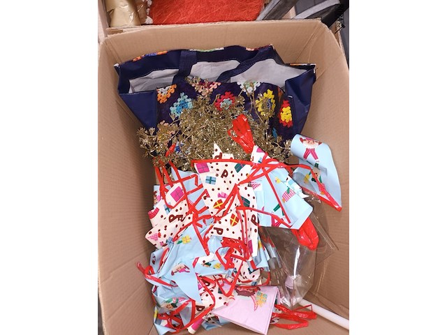 Lot 140 - seizoensdecoratie - afbeelding 6 van  7