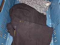 Lot 141 - dameskledij. 10 stuks - afbeelding 3 van  4