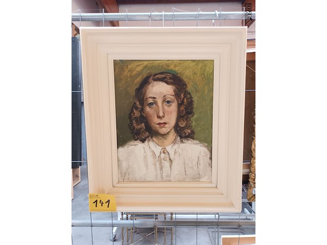 Lot 141 - schilderij portret jonge vrouw - afbeelding 1 van  3