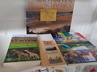 Lot 142 - boeken over afrika 4 stuks - afbeelding 1 van  3