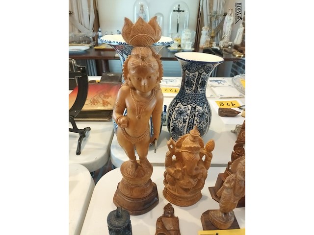 Lot 142 - houten beelden en decoratie. 8 stuks - afbeelding 4 van  6