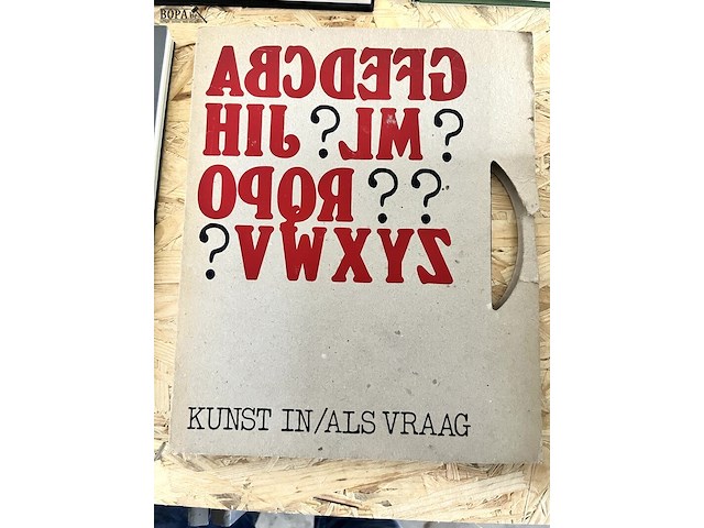 Lot 142 - kunst in/als vraag ….....van dada tot heden - afbeelding 1 van  7