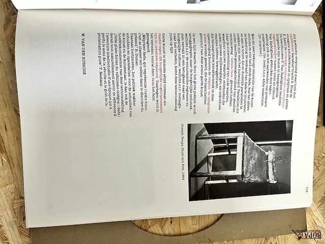 Lot 142 - kunst in/als vraag ….....van dada tot heden - afbeelding 6 van  7