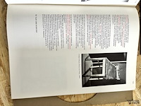 Lot 142 - kunst in/als vraag ….....van dada tot heden - afbeelding 6 van  7