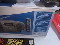 Lot 142 - panasonic radio/cd/cassette player - afbeelding 3 van  3