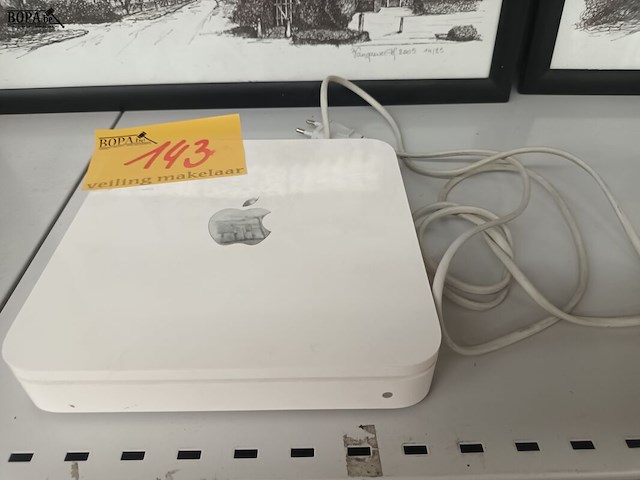 Lot 143 - appel timecapsule - afbeelding 2 van  3