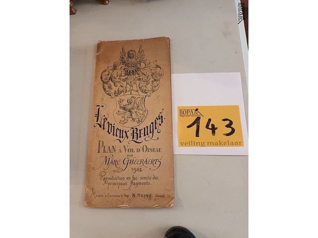 Lot 143 - boekje le vieux bruges - afbeelding 1 van  4