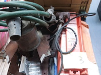 Lot 143 - gasbrander en laselektroden - afbeelding 1 van  3