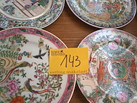Lot 143 - oosterse sierborden. 4 stuks - afbeelding 1 van  7