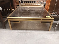 Lot 143 - salontafel stijl belgochrome - afbeelding 2 van  5