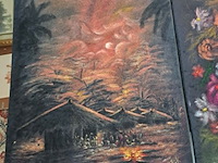 Lot 143 - vintage sfeervol olieverfschilderij - tropisch dorp en bloem - afbeelding 3 van  3