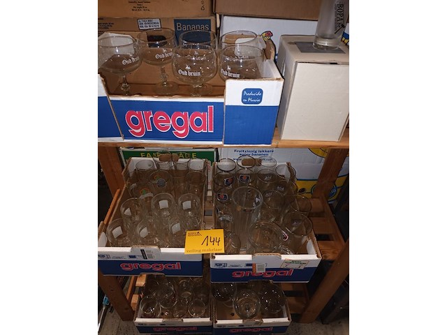 Lot 144 - bierglazen. 6 dozen - afbeelding 1 van  7