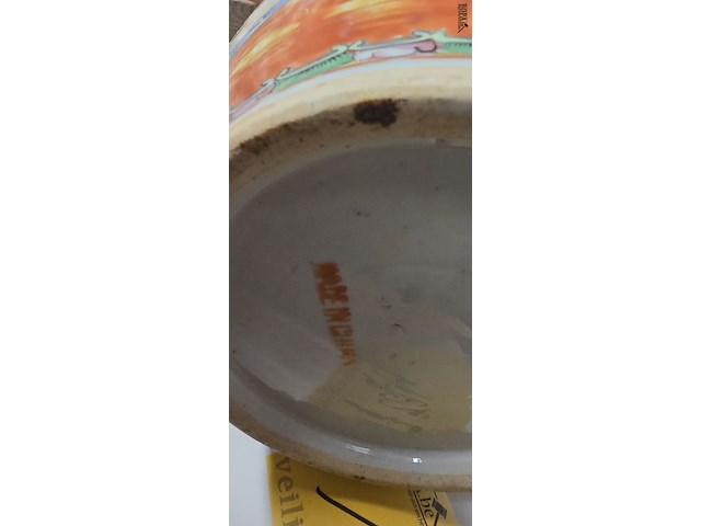 Lot 144 - chinese vazen 2 stuks - afbeelding 4 van  7