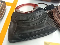 Lot 144 - handtassen. 3 stuks - afbeelding 4 van  4