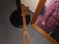 Lot 144 - kapstok, sleutelrek en kader - afbeelding 2 van  4