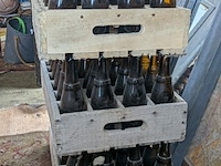 Lot 144 - westmalle bierkratten - afbeelding 3 van  4