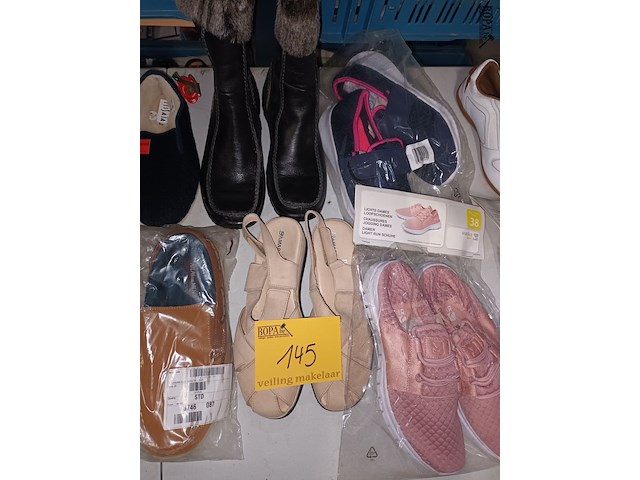 Lot 145 - damesschoenen - afbeelding 3 van  4