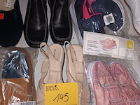 Lot 145 - damesschoenen - afbeelding 3 van  4