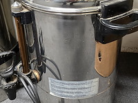 Lot 145 - koffie perculators 3 stuks - afbeelding 2 van  4