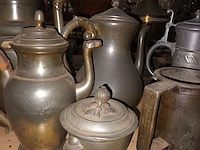 Lot 145 - tinnen kannen. 6 stuks - afbeelding 3 van  4