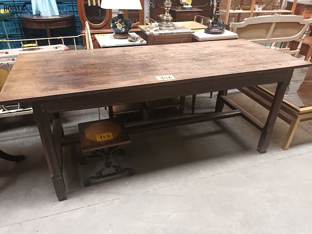 Lot 146 - antieke boerentafel - afbeelding 1 van  5