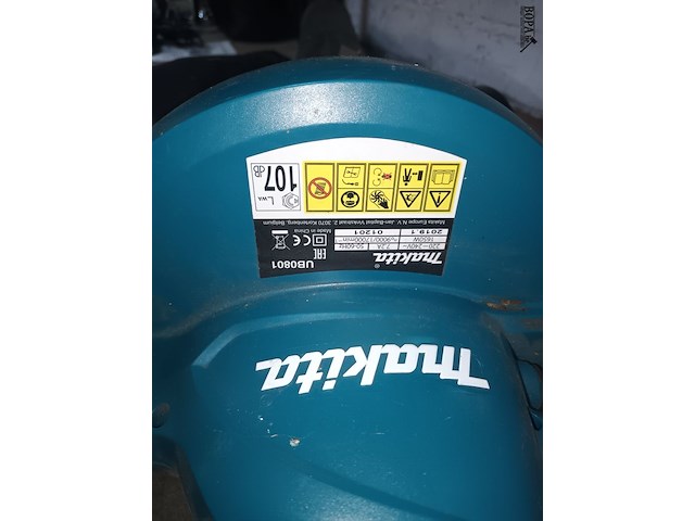 Lot 146 - bladblazer makita - afbeelding 3 van  3