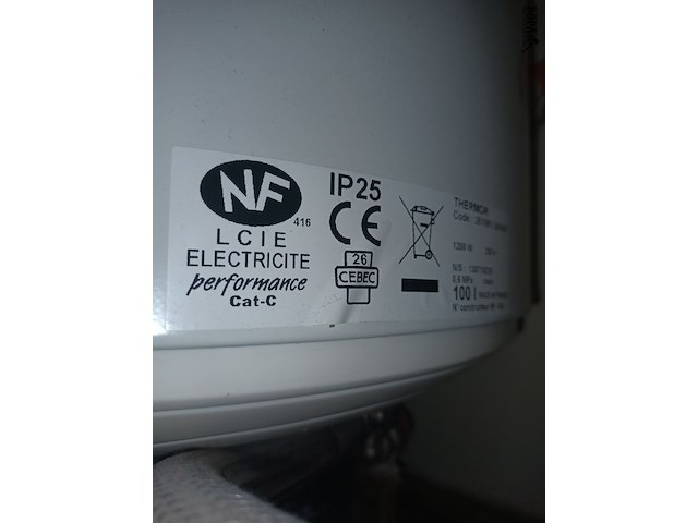 Lot 146 - boiler 100 liter - afbeelding 3 van  3