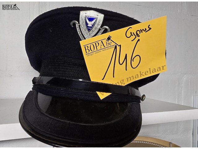 Lot 146 - cyprus 1 kepie - afbeelding 1 van  3