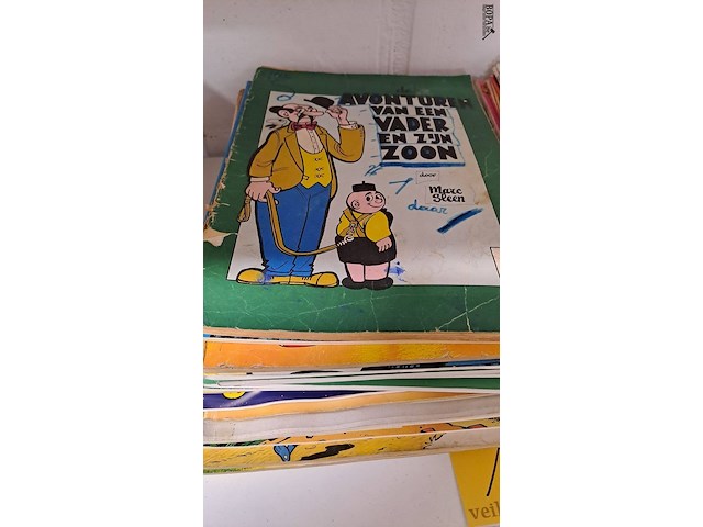 Lot 146 - lot diverse strips ong 58 stuks - afbeelding 2 van  3