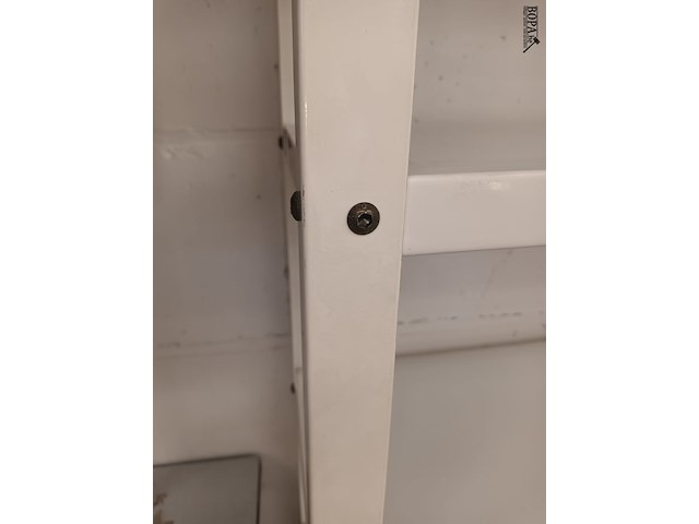 Lot 146 - metalen rek - afbeelding 3 van  3