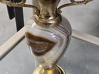 Lot 146 - vintage vazen van massief onyx 2 stuks - afbeelding 3 van  3