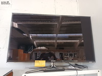 Lot 147 - samsung led televisie 101 cm. - afbeelding 1 van  5