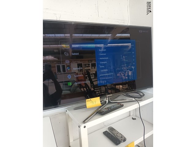 Lot 147 - samsung led televisie 101 cm. - afbeelding 3 van  5