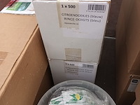 Lot 147 - tafeldekking en vacuümfolie - afbeelding 5 van  10