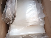 Lot 147 - tafeldekking en vacuümfolie - afbeelding 7 van  10