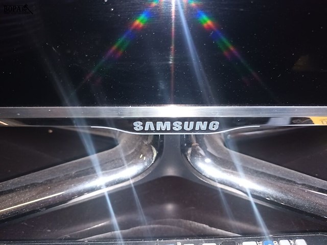 Lot 147 - tv samsung - afbeelding 2 van  3