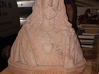 Lot 148 - christus bust in terracotta