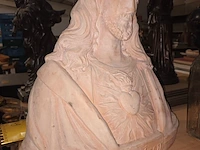 Lot 148 - christus bust in terracotta - afbeelding 2 van  4