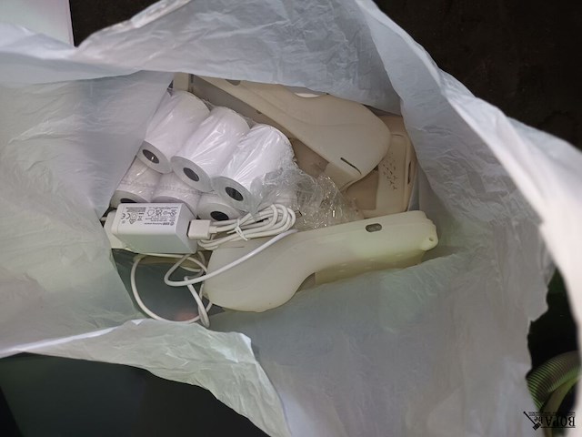 Lot 148 - kassasysteem en betaalterminals - afbeelding 6 van  7