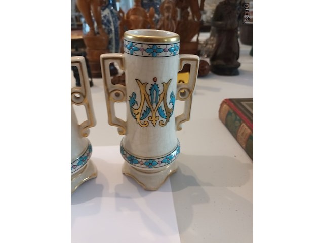Lot 148 - koppel siervaasjes - afbeelding 4 van  4